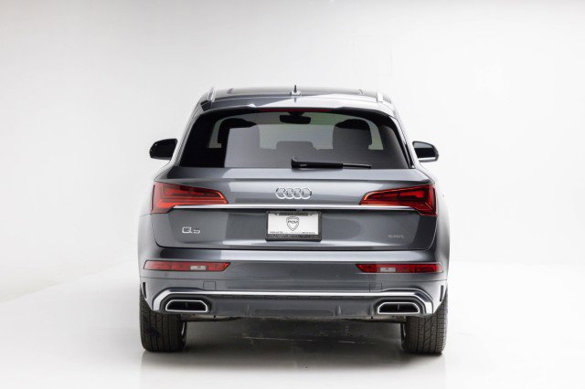 Used 2021 Audi Q5 e Premium w/ Convenience Package image 7