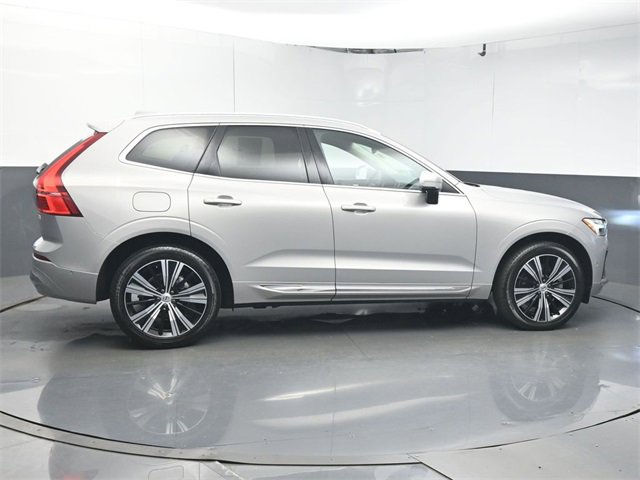 Used 2023 Volvo XC60 B5 Plus w/ Protection Package Premier image 8