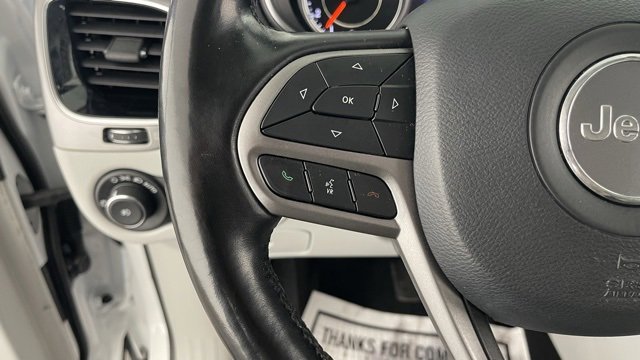 Used 2020 Jeep Cherokee Limited w/ Technology Group image 40