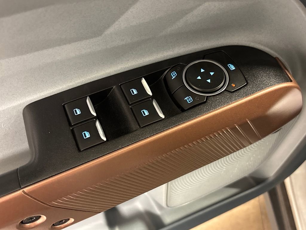 Used 2022 Ford Maverick Lariat w/ Lariat Luxury Package image 24