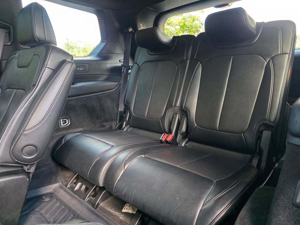 Used 2021 Jeep Grand Cherokee L Overland w/ Luxury Tech Group IV AWD/4WD image 30