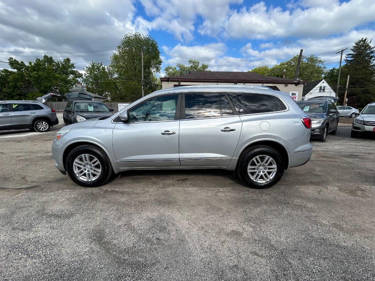 Used 2015 Buick Enclave Convenience FWD image 4