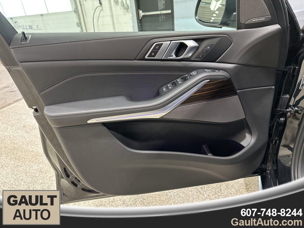 Certified 2026 BMW X5 xDrive40i image 12