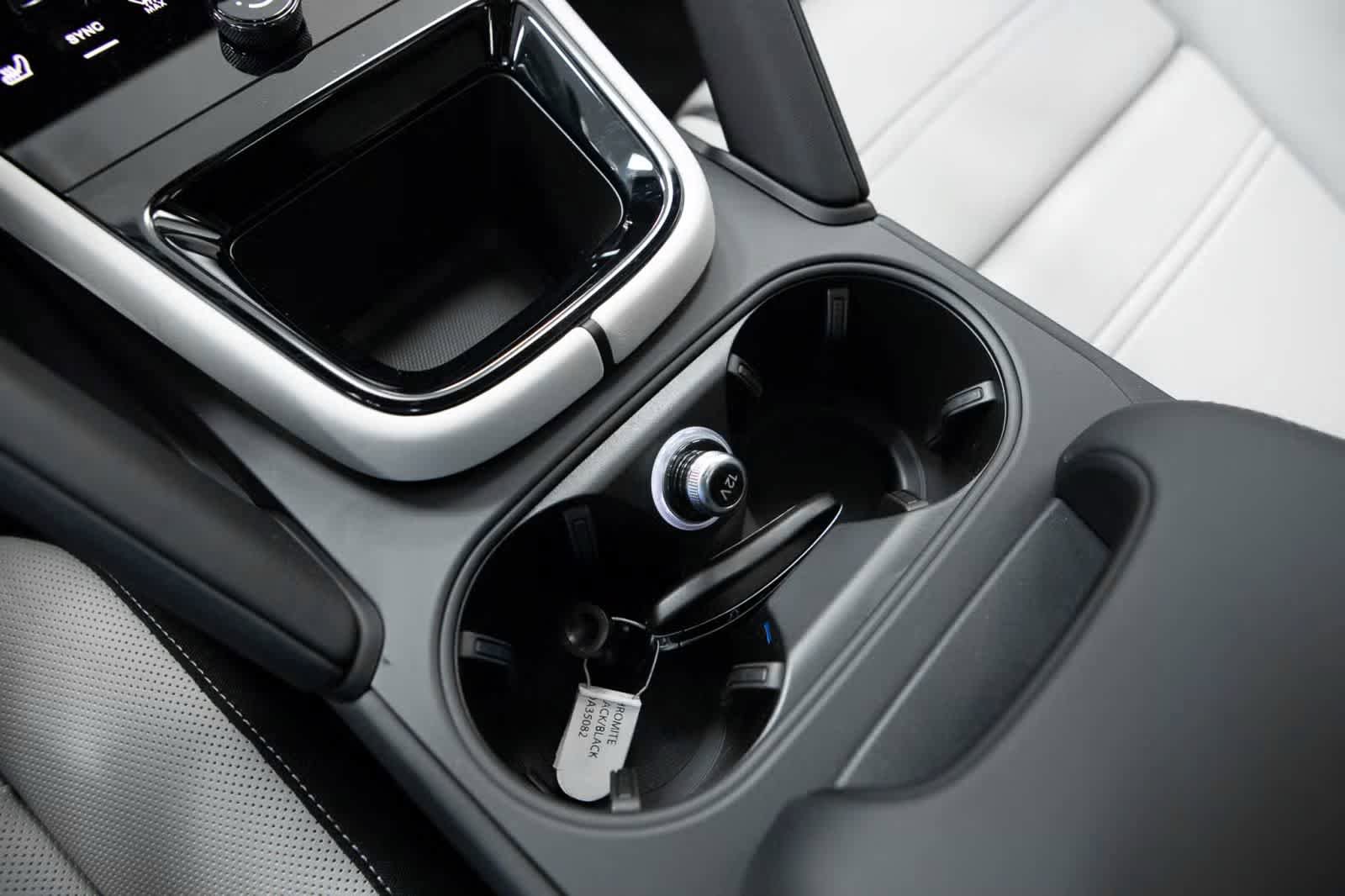 Certified 2026 Porsche Cayenne Coupe AWD/4WD image 33