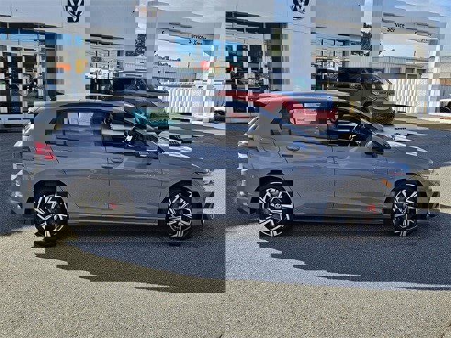 New 2026 Volkswagen GTI SE image 13