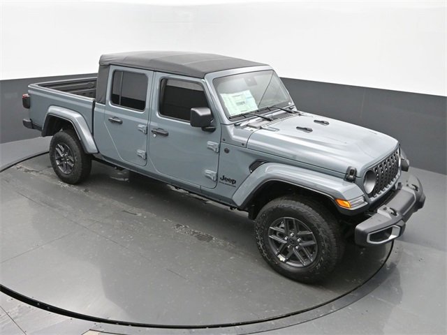 New 2025 Jeep Gladiator Sport image 44