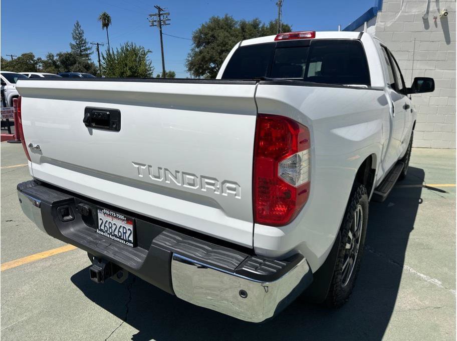 Used 2019 Toyota Tundra SR5 AWD/4WD image 7