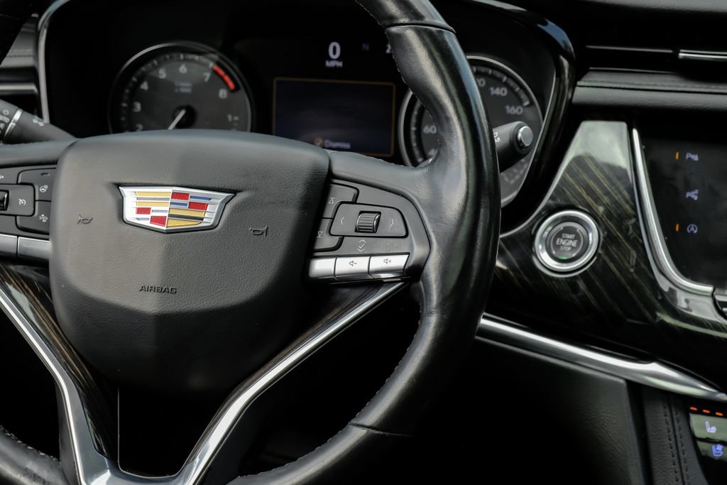 Used 2020 Cadillac XT6 Premium Luxury FWD image 22