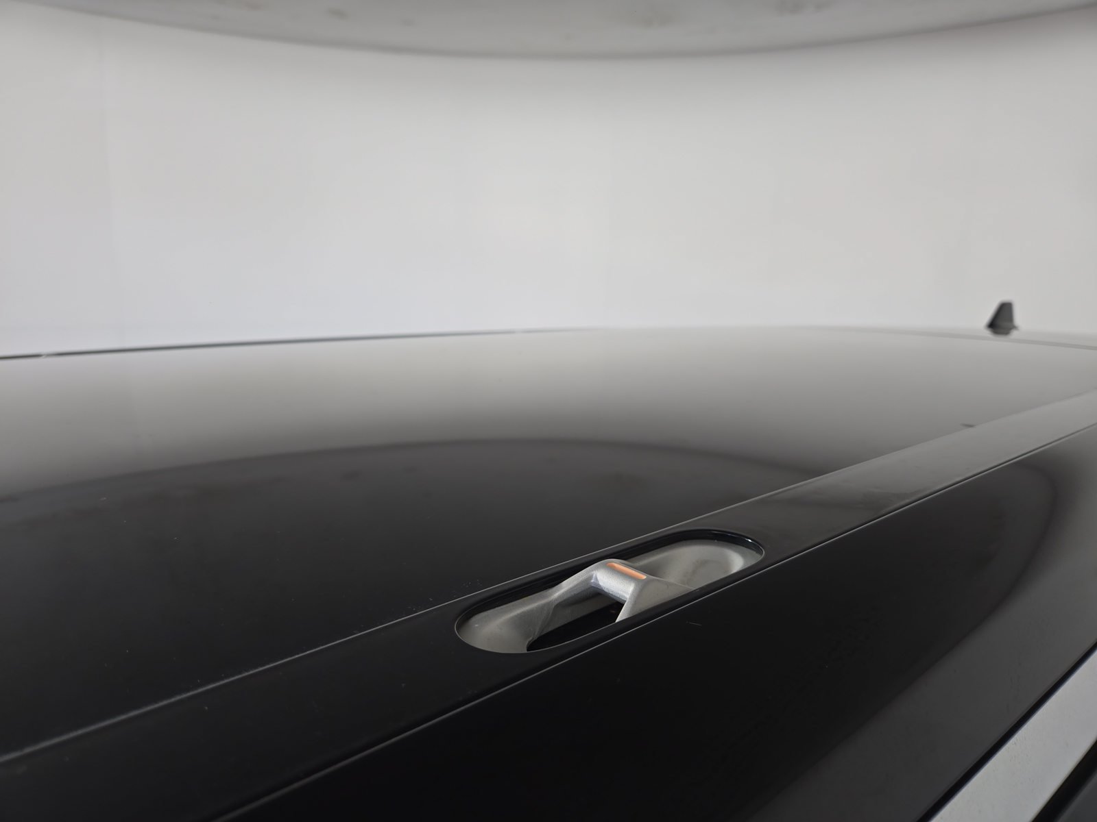 Used 2022 Rivian R1S Launch Edition Quad AWD/4WD image 13