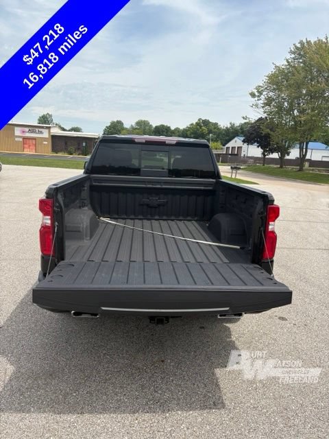 Used 2025 Chevrolet Silverado 1500 RST AWD/4WD image 7