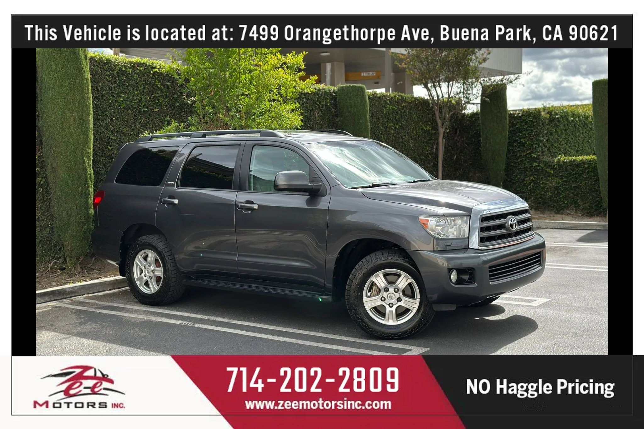Used 2015 Toyota Sequoia SR5 w/ Premium Package AWD/4WD image 1