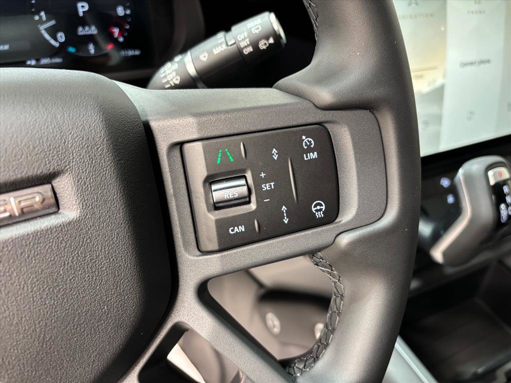 Used 2026 Land Rover Defender 110 S image 20