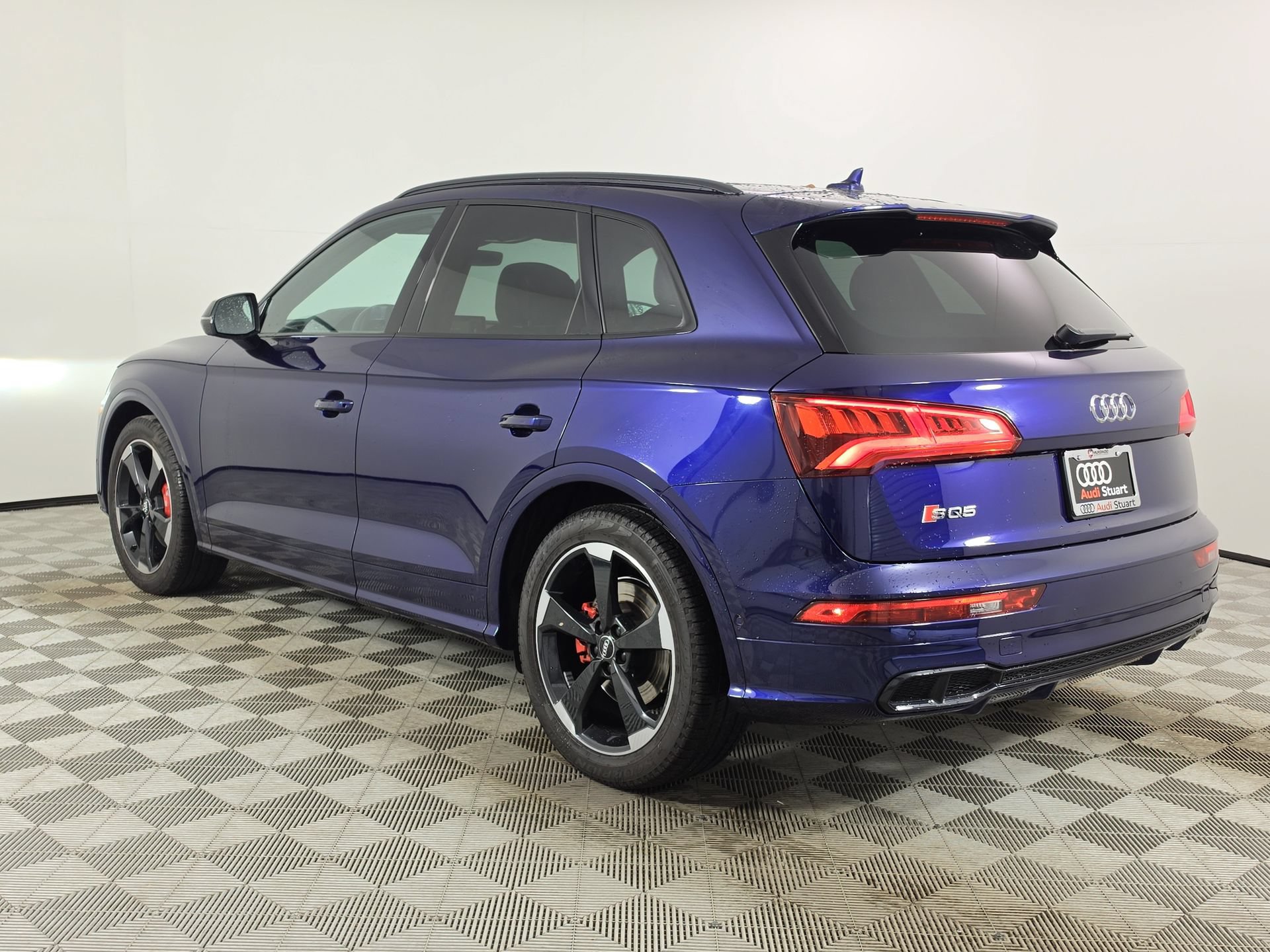 Used 2020 Audi SQ5 Prestige AWD/4WD image 5