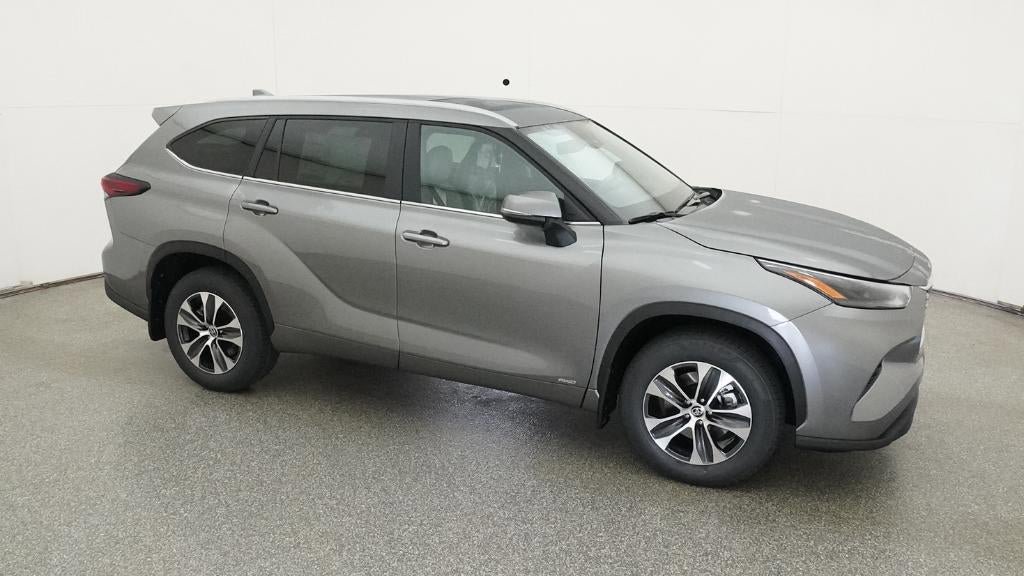 New 2026 Toyota Highlander XLE AWD/4WD image 12