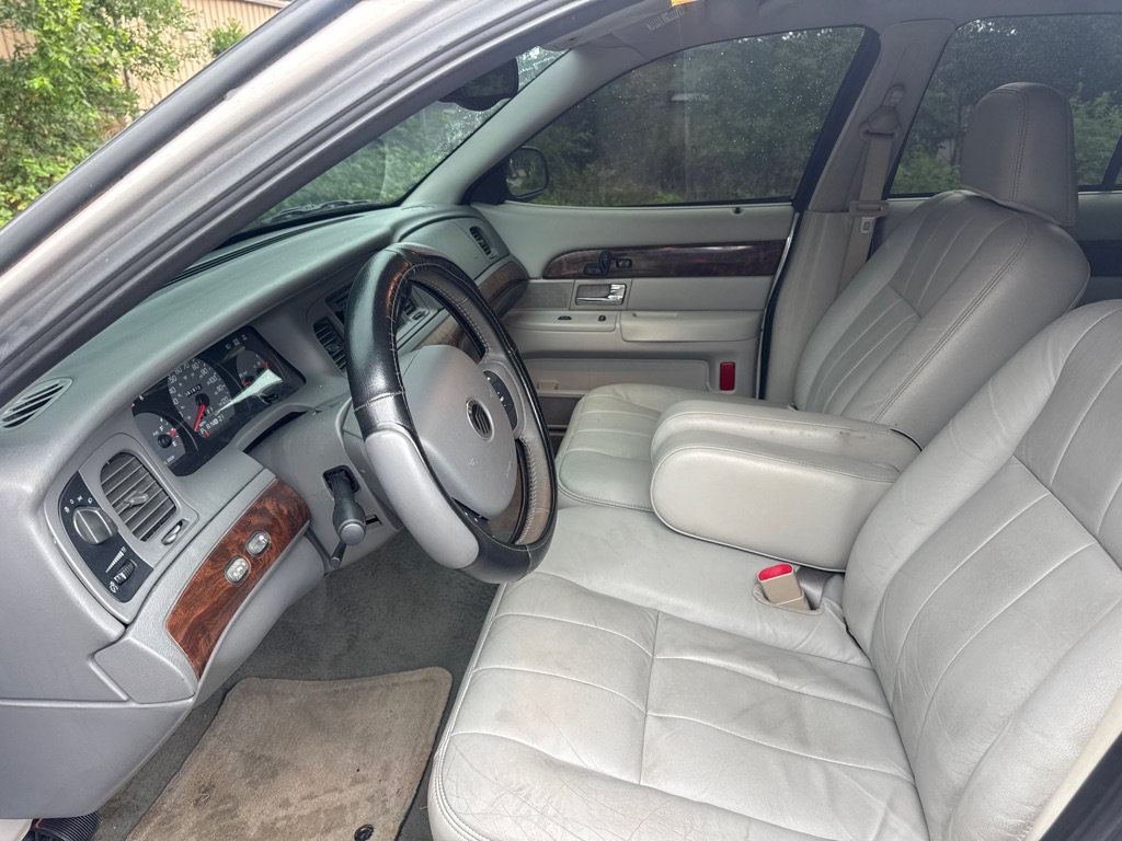 Used 2005 Mercury Grand Marquis LS RWD image 11