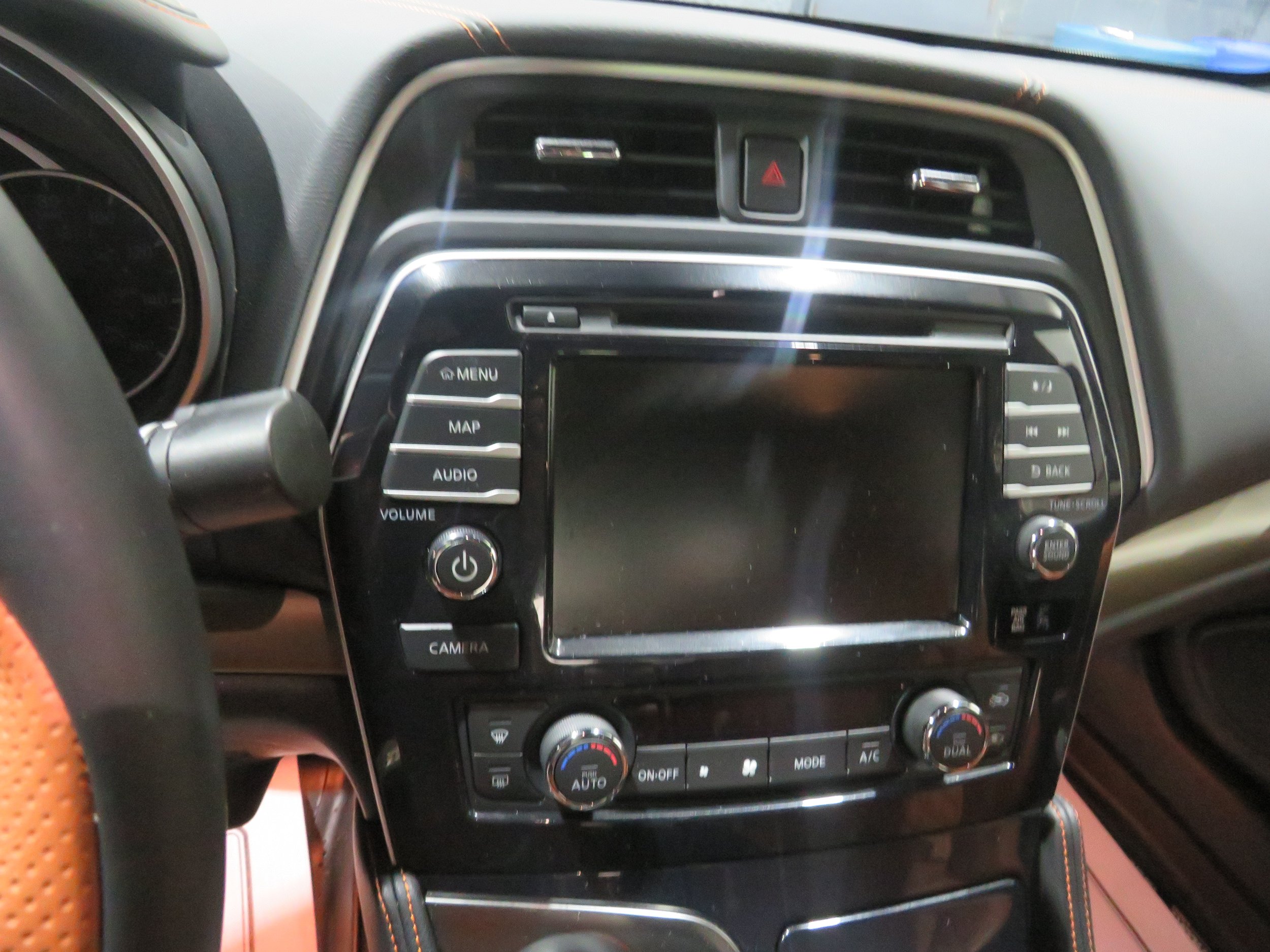 Used 2020 Nissan Maxima Platinum w/ Reserve Package FWD image 15