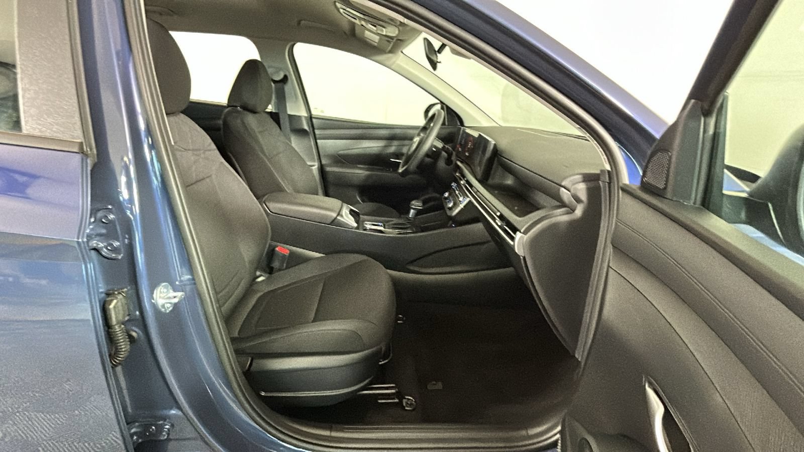 Certified 2026 Hyundai Tucson SE FWD image 35