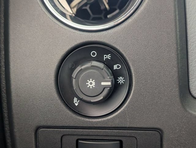 Used 2014 Ford F150 XLT AWD/4WD image 13