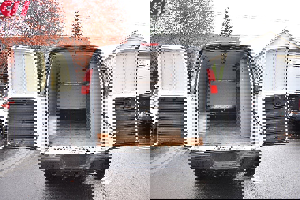 Used 2006 Chevrolet Express 3500 image 19