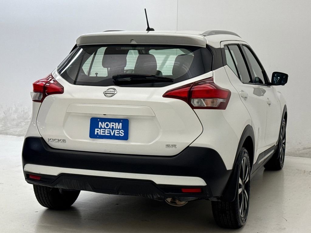 Used 2018 Nissan Kicks SR image 7
