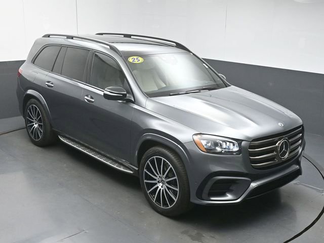 Used 2025 Mercedes-Benz GLS 450 4MATIC image 43