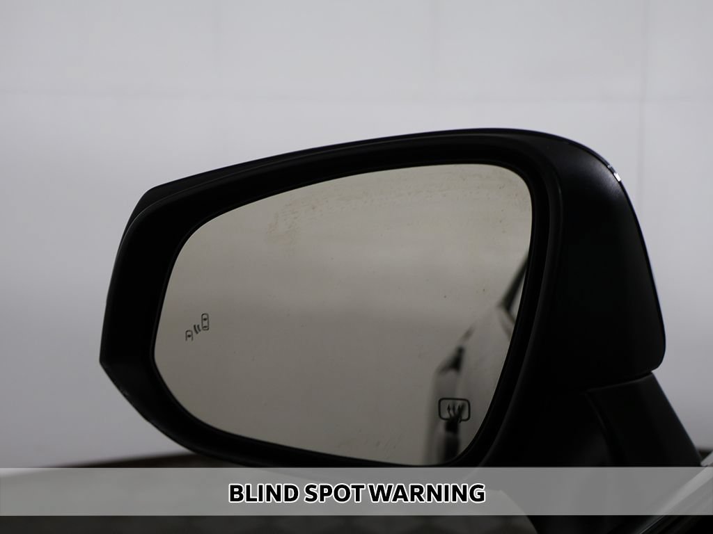 Used 2023 Toyota Corolla Cross LE FWD image 4