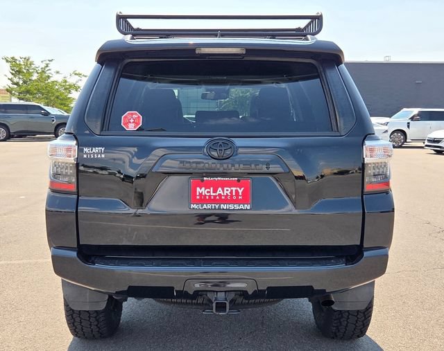 Used 2021 Toyota 4Runner Venture w/ Moonroof Package AWD/4WD image 6