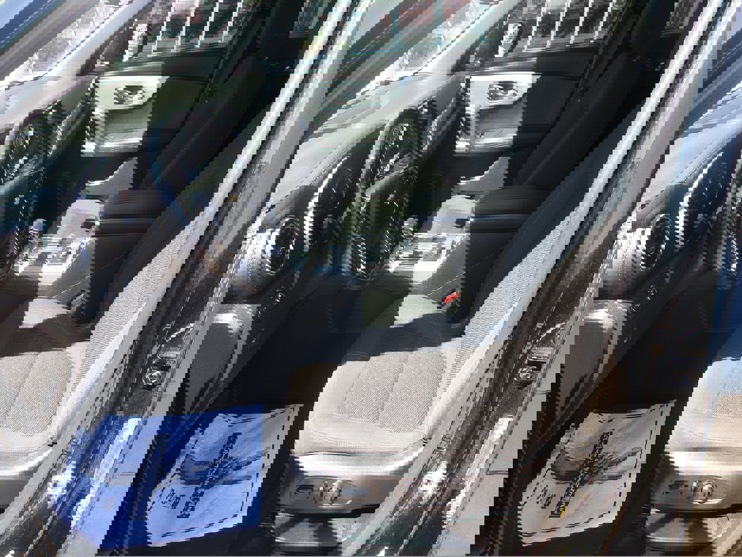 Used 2019 Chevrolet Blazer LT image 4