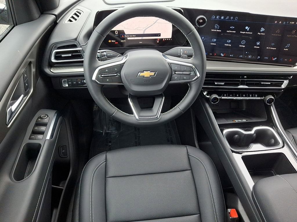 New 2026 Chevrolet Traverse LT w/ Sun and Wheel Package AWD/4WD image 7