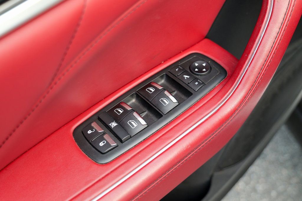 Used 2019 Maserati Levante Base image 18