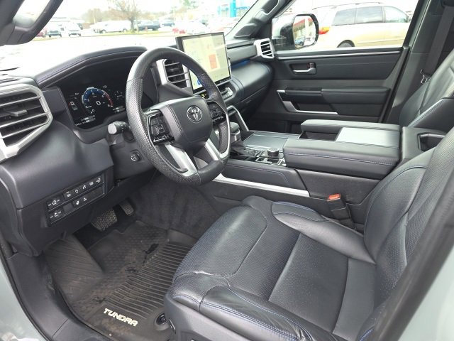 Used 2024 Toyota Tundra Platinum image 9