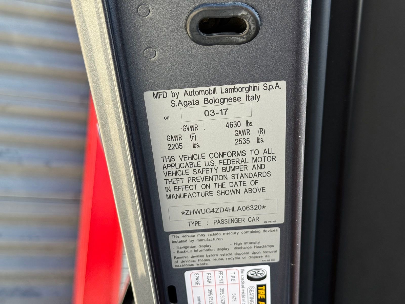 Used 2017 Lamborghini Aventador S image 27