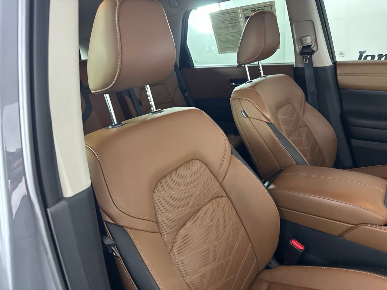 Used 2025 Nissan Pathfinder Platinum w/ Cargo Package FWD image 39