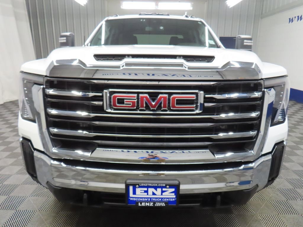 Used 2025 GMC Sierra 2500 SLE w/ SLE Convenience Package AWD/4WD image 47
