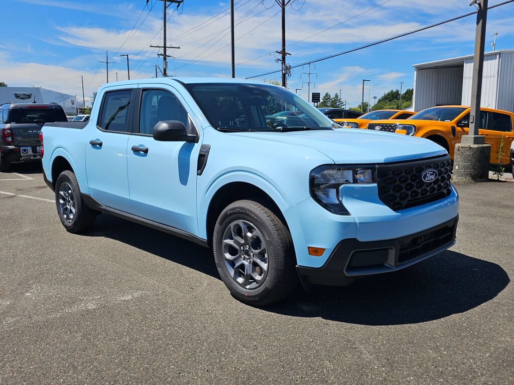 New 2026 Ford Maverick XLT AWD/4WD image 3