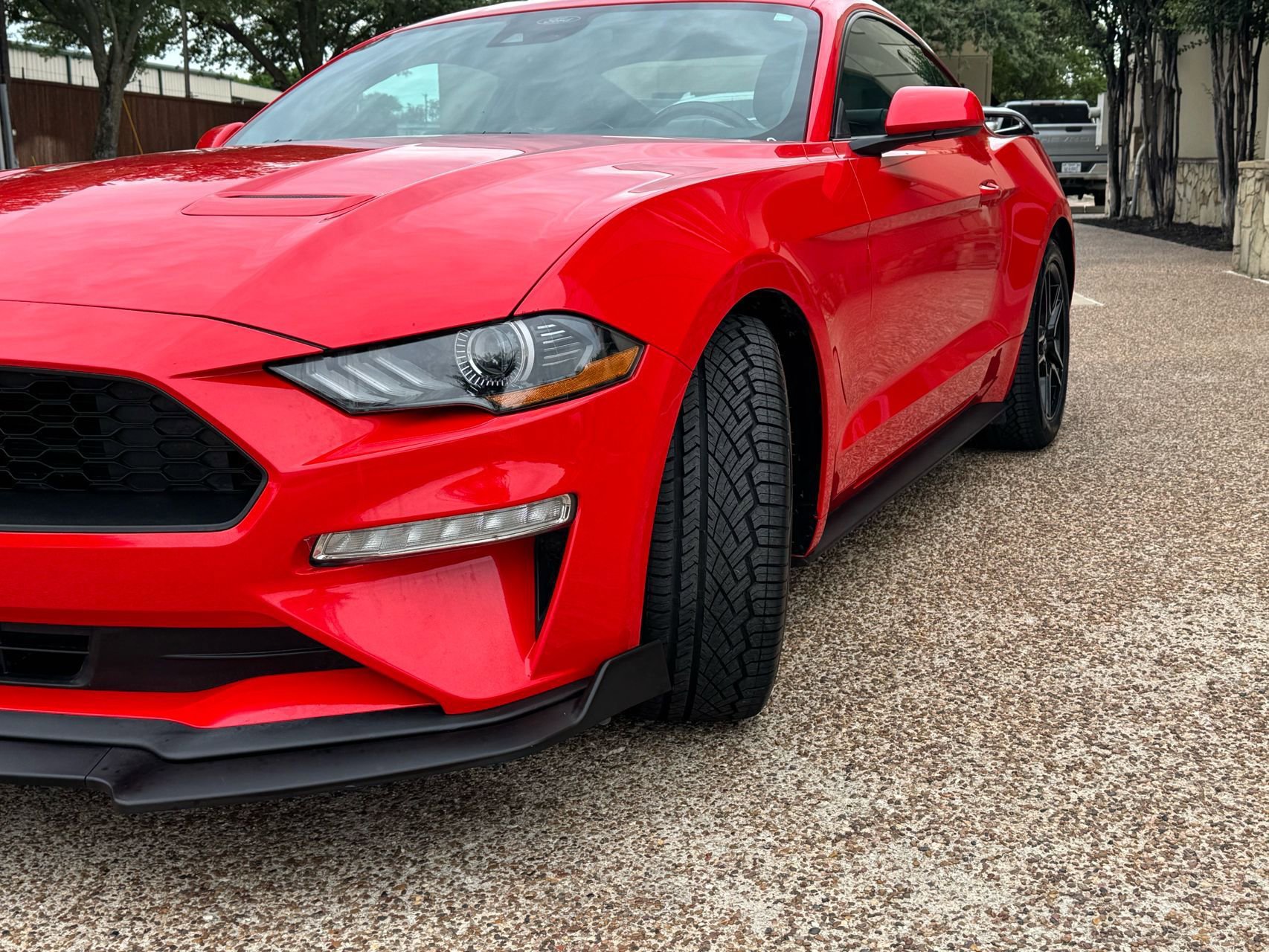 Used 2023 Ford Mustang Premium RWD image 3