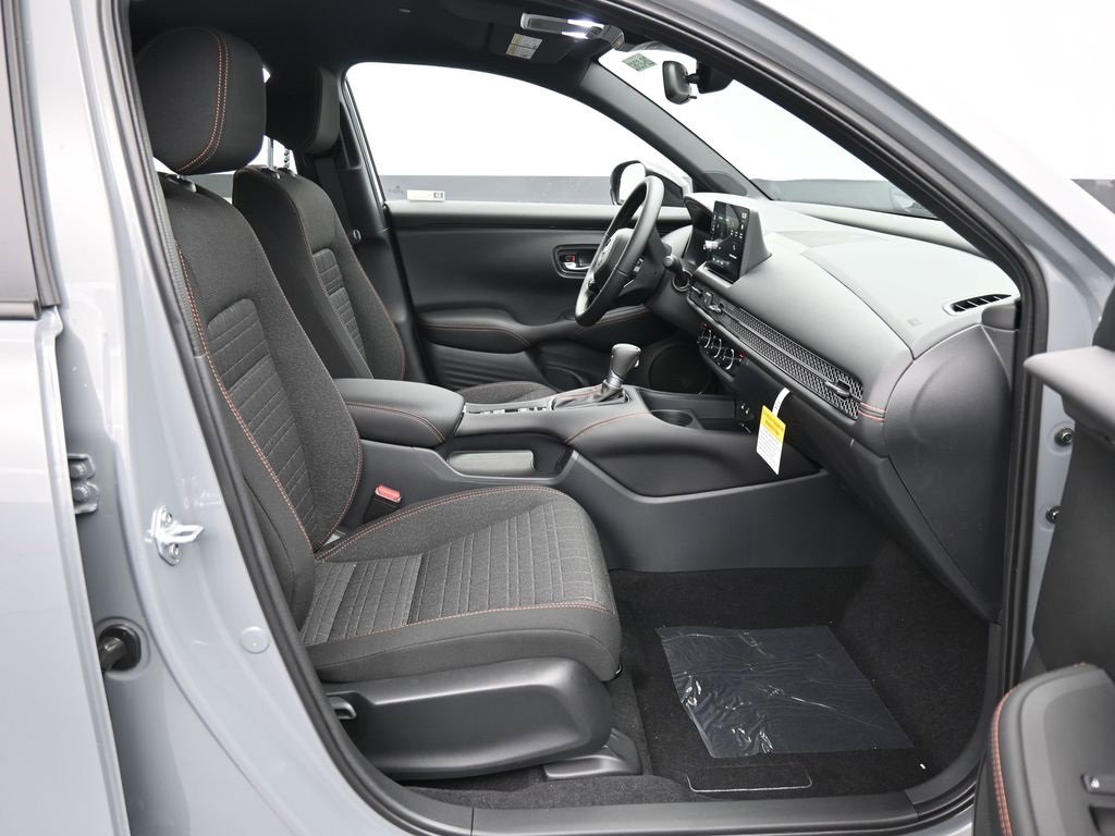 New 2026 Honda HR-V Sport image 40