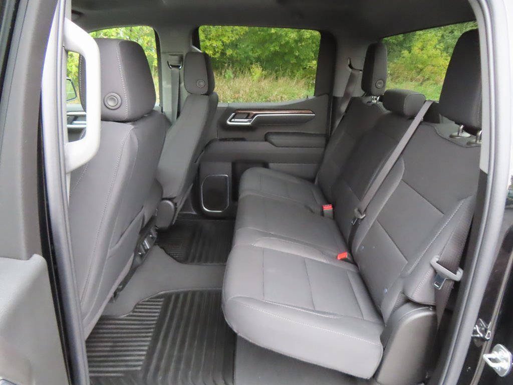 Certified 2025 Chevrolet Silverado 1500 LT image 31