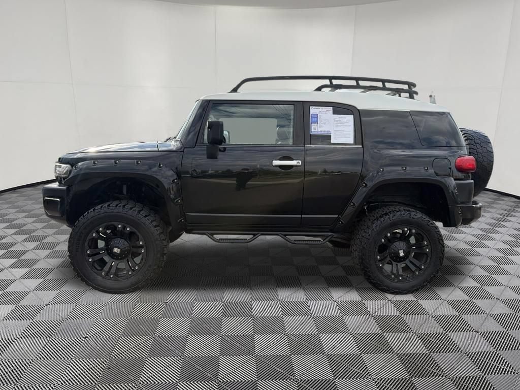 Used 2007 Toyota FJ Cruiser 4WD w/ Upgrade Pkg 2 image 4