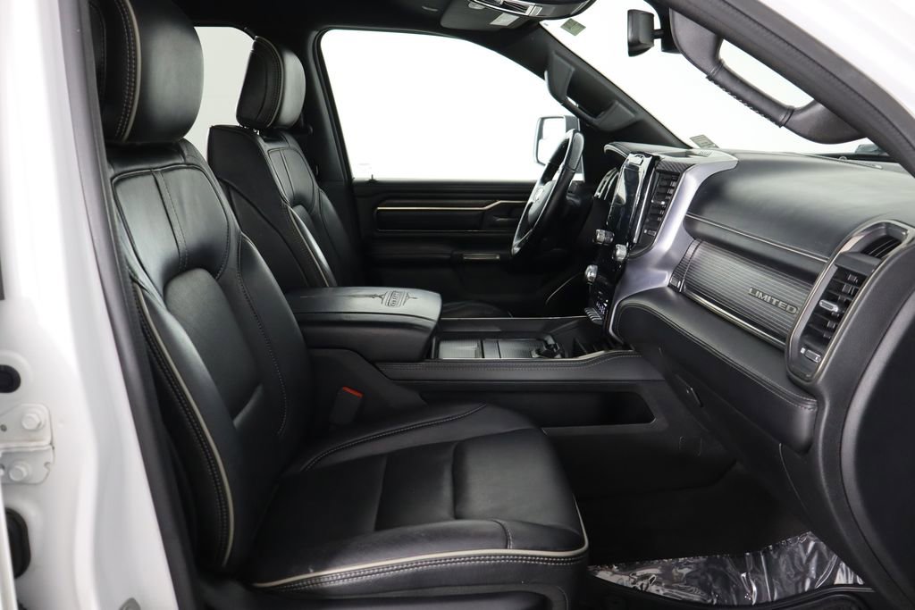 Used 2020 RAM 1500 Limited w/ Body Color Bumper Group AWD/4WD image 18