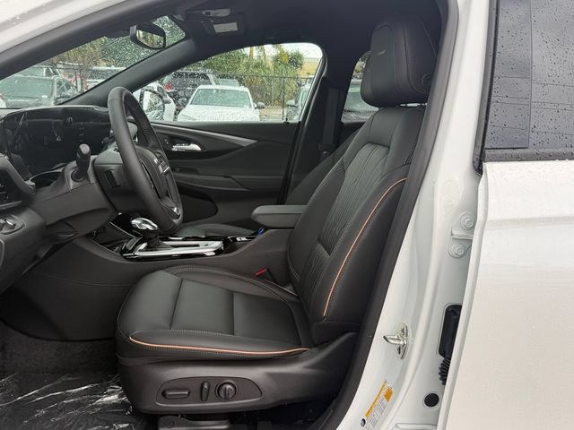 New 2026 Buick Envista Avenir FWD image 12
