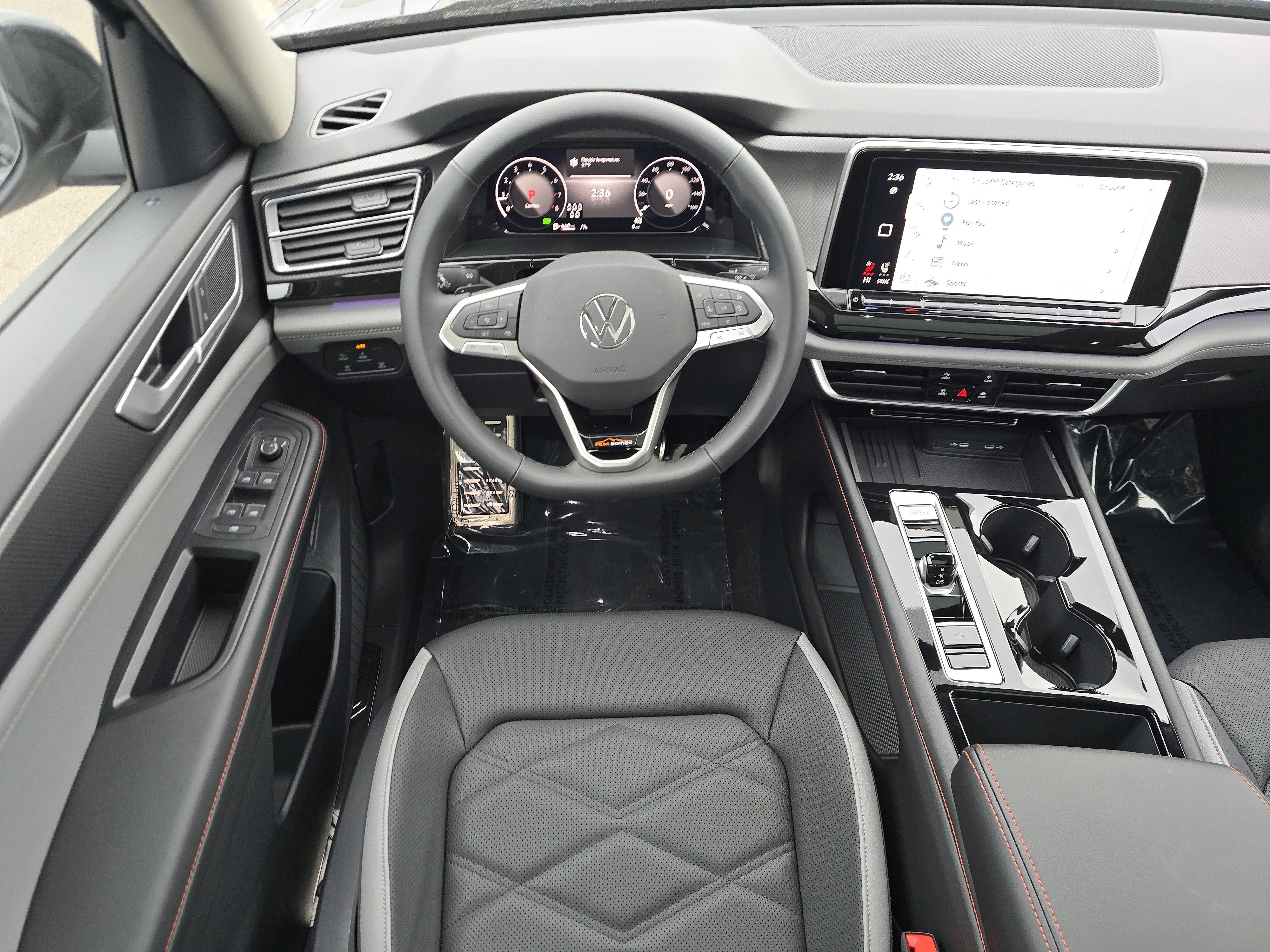 New 2026 Volkswagen Atlas Peak Edition image 19