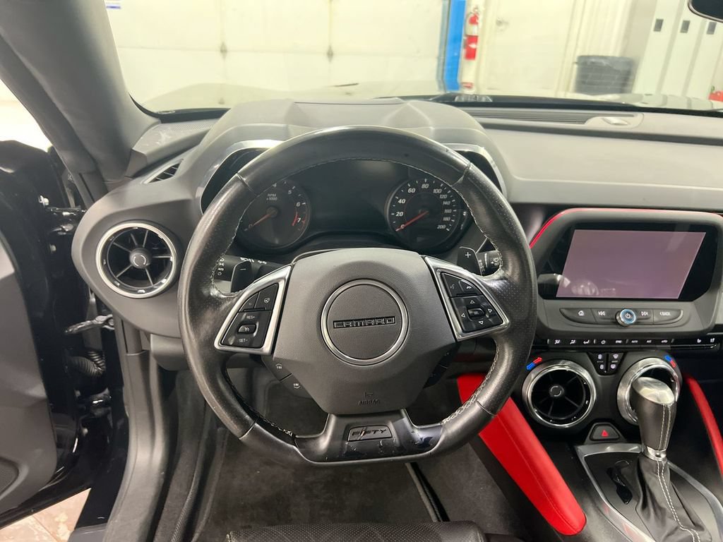 Used 2017 Chevrolet Camaro SS RWD image 11