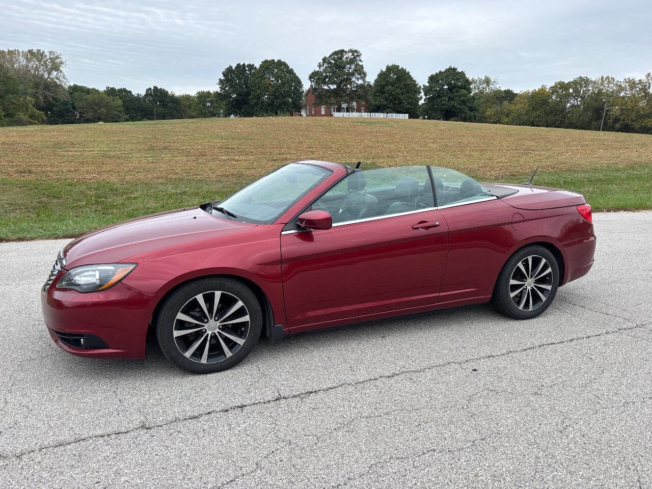 Used 2012 Chrysler 200 S