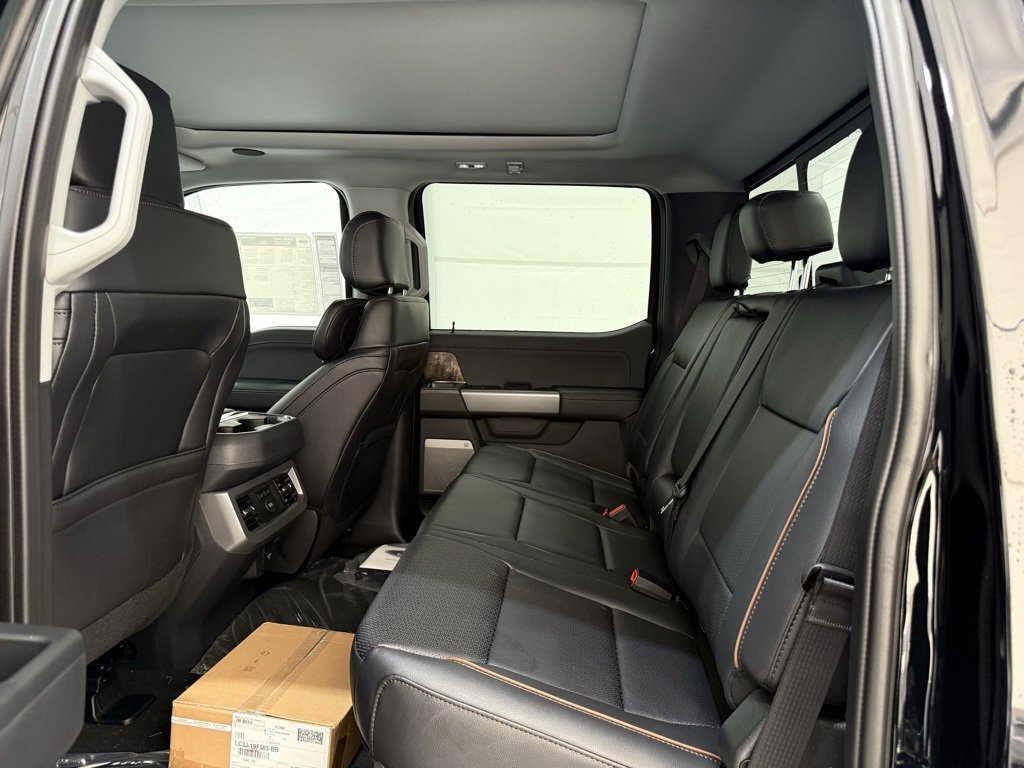 New 2026 Ford F350 4x4 Crew Cab Super Duty image 15