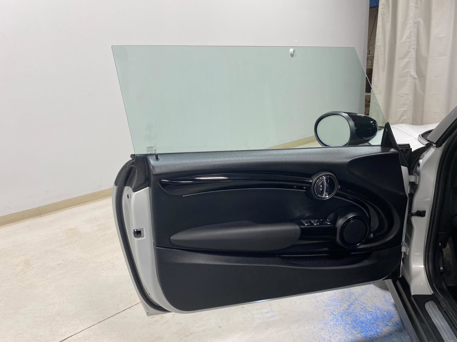 Certified 2023 MINI Cooper S image 24