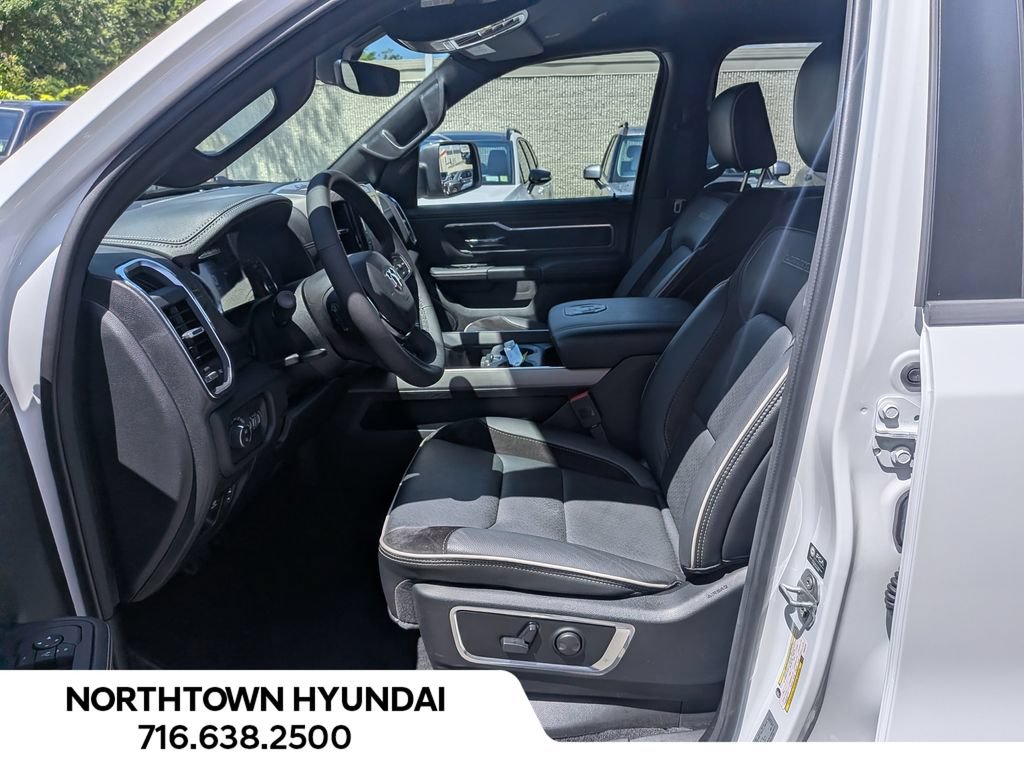 Used 2026 RAM 1500 Laramie AWD/4WD image 11