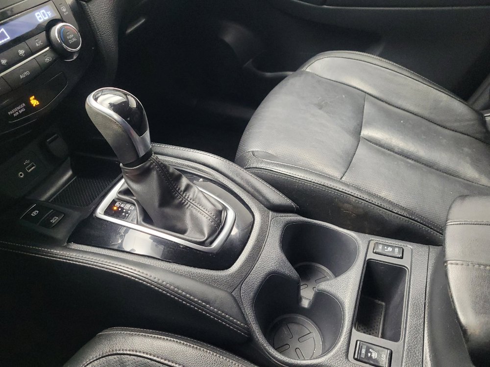 Used 2020 Nissan Rogue SL image 26