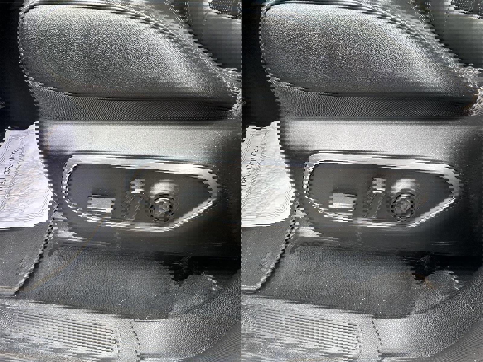 Used 2024 Jeep Wagoneer Series III AWD/4WD image 13