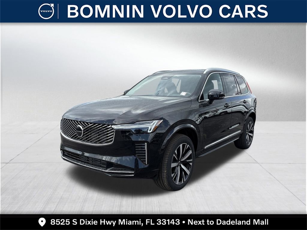 New 2026 Volvo XC90 T8 Core image 1